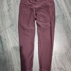 Old Navy Active Burgundy Elevate Leggings